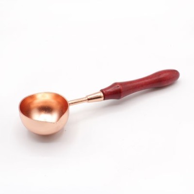 Cucchiaio per ceralacca colore legno
